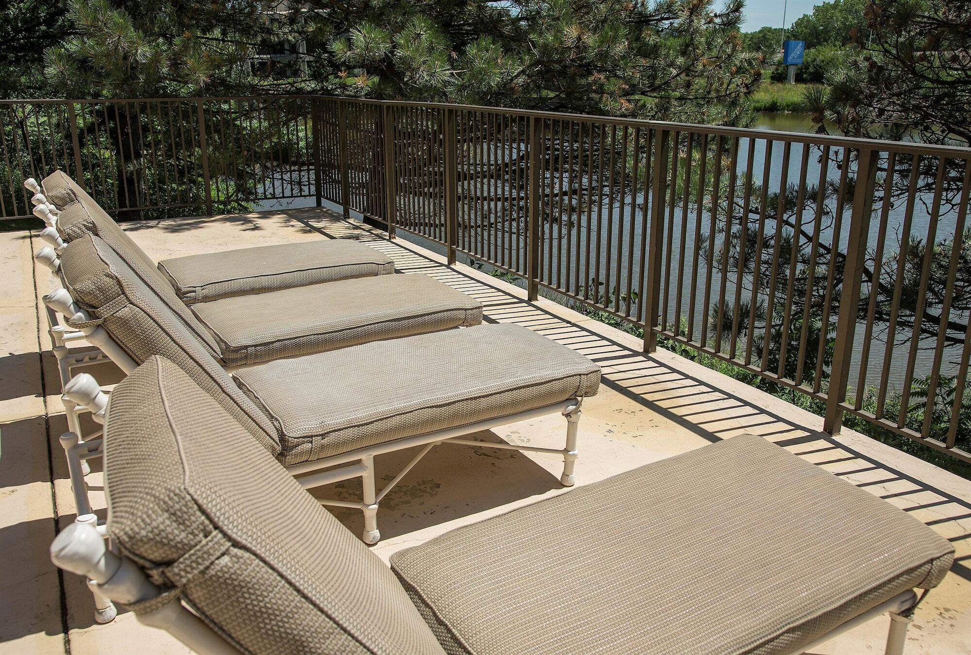 Doubletree By Hilton Lisle Naperville Экстерьер фото